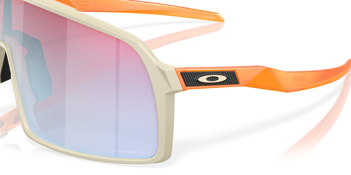 Oakley Sutro OO9406