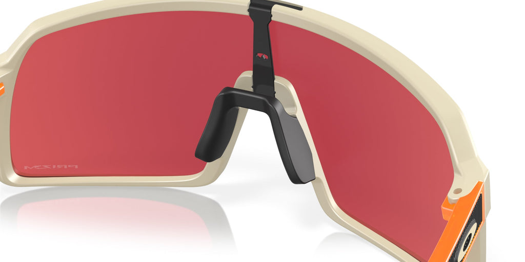 Oakley Sutro OO9406