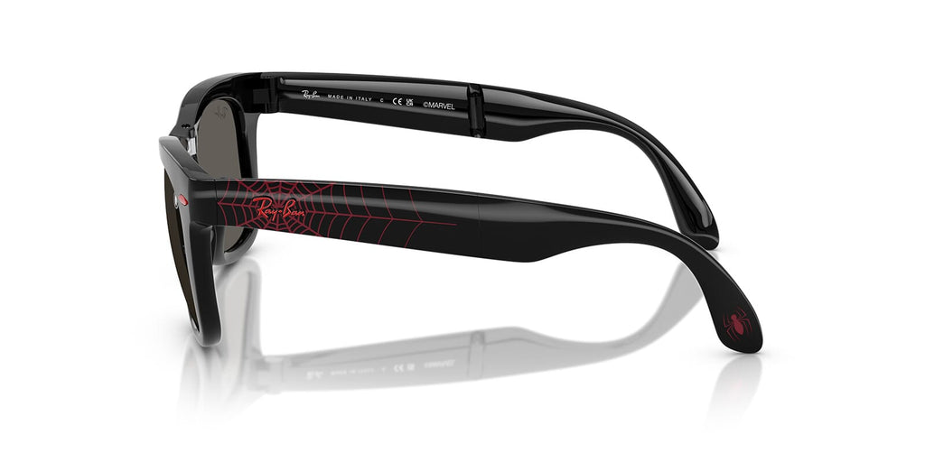 Ray-Ban Folding Wayfarer RB4105
