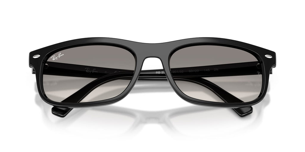 Ray-Ban RB2224